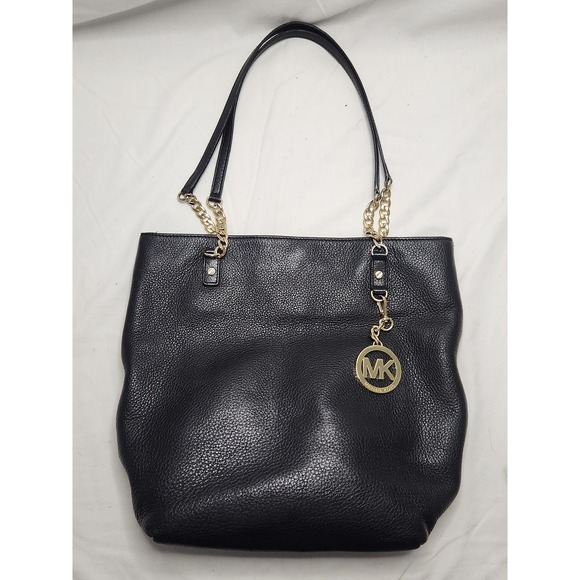 Michael Kors Tote Bag Black Leather Shoulder Bag Chain Detail Charm w Dust Cover - Picture 1 of 9
